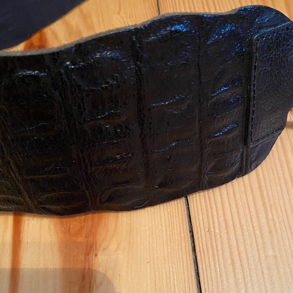 Olsen Leather Loop Belt - Picture 6 of 13